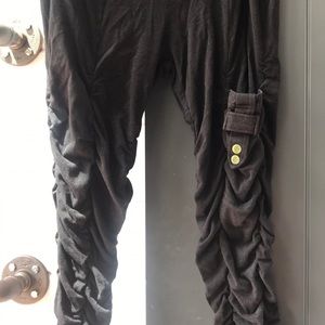 Nomads ruched legging